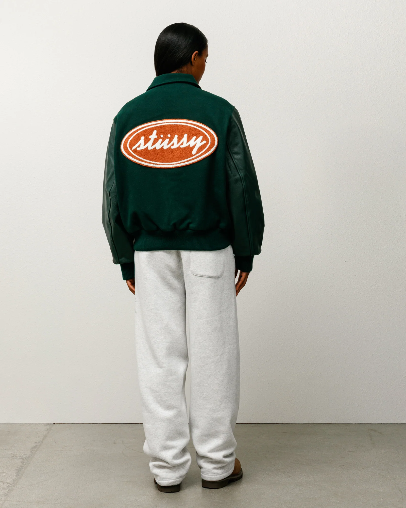 SCRIPT OVAL VARSITY - Image 8
