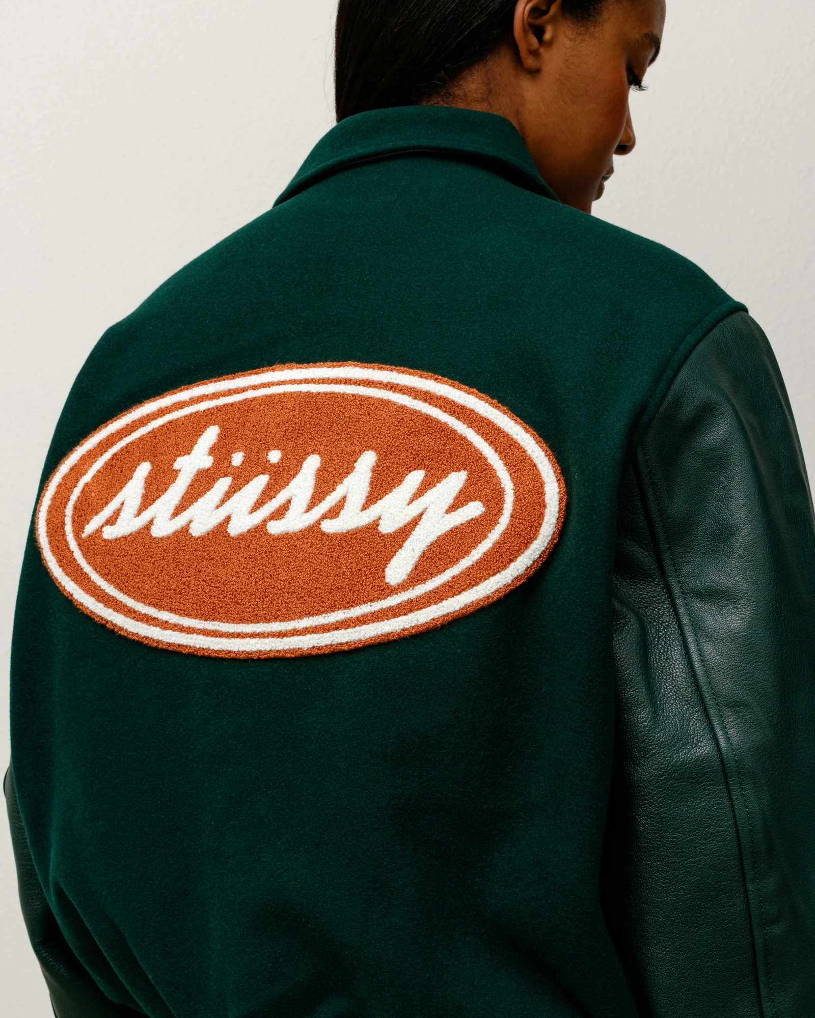 SCRIPT OVAL VARSITY - Image 9