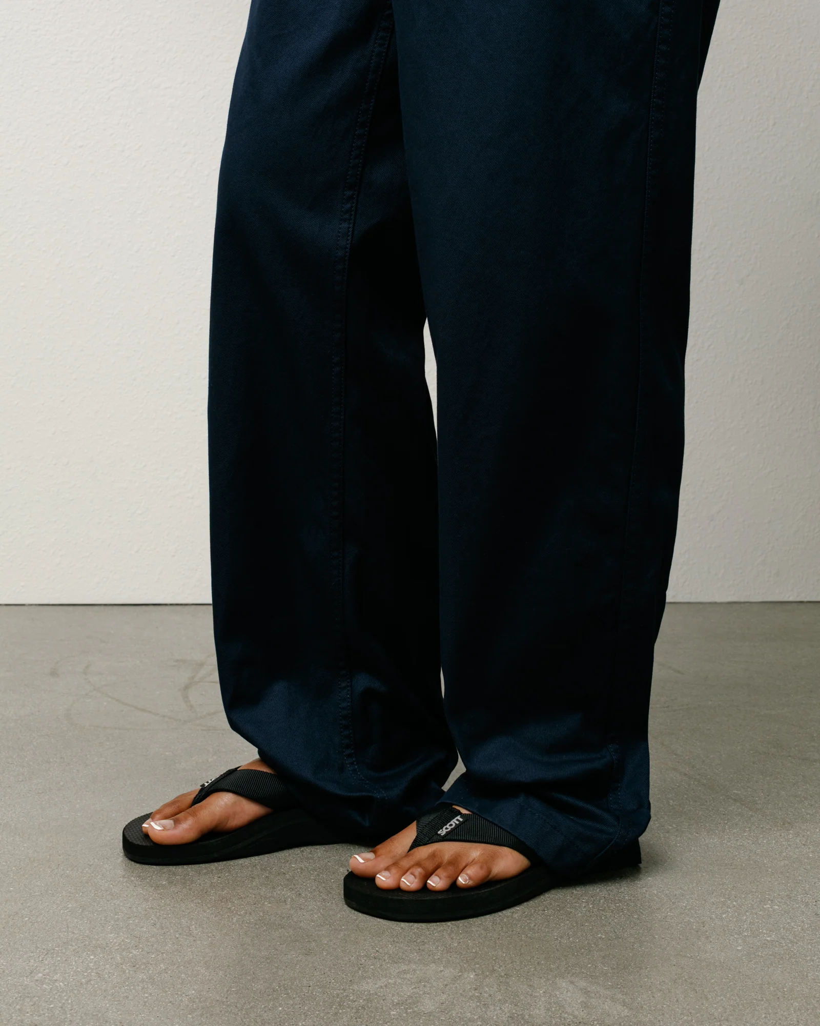 CHINO TROUSER - Image 5