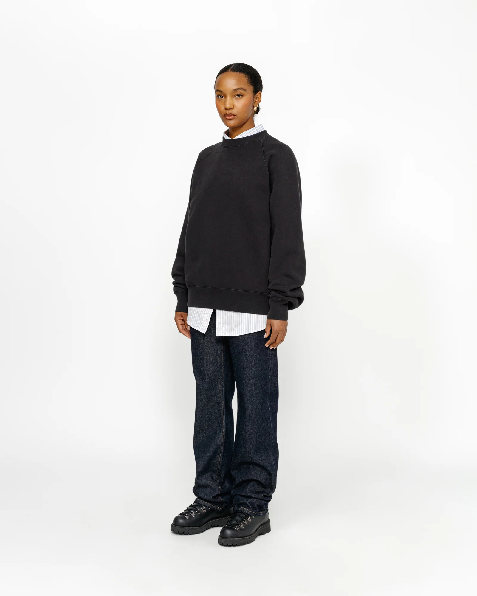 FLEECE RAGLAN CREW - Image 6