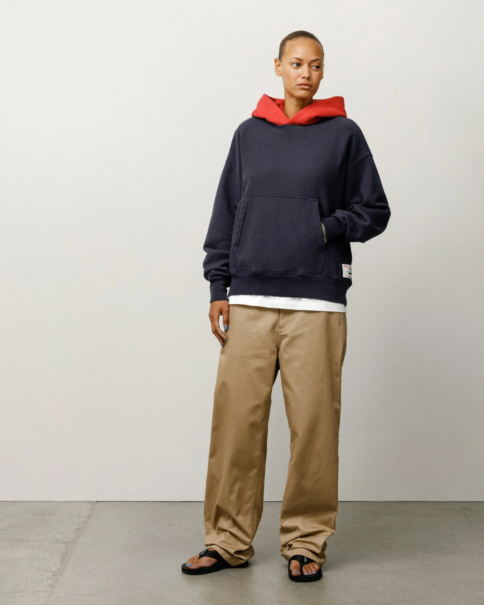 TWO TONE HOOD - Image 3