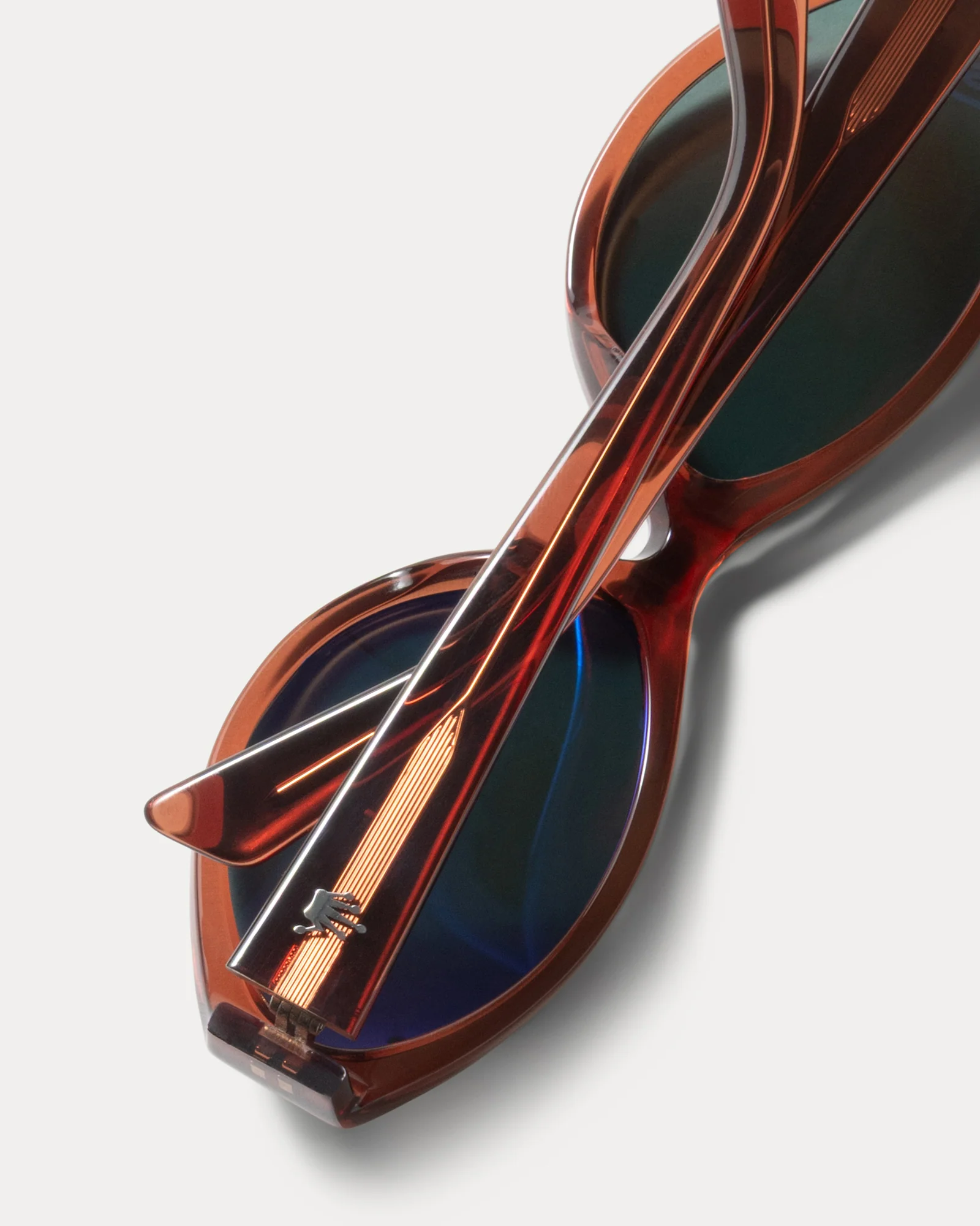 YUMI SUNGLASSES - Image 4