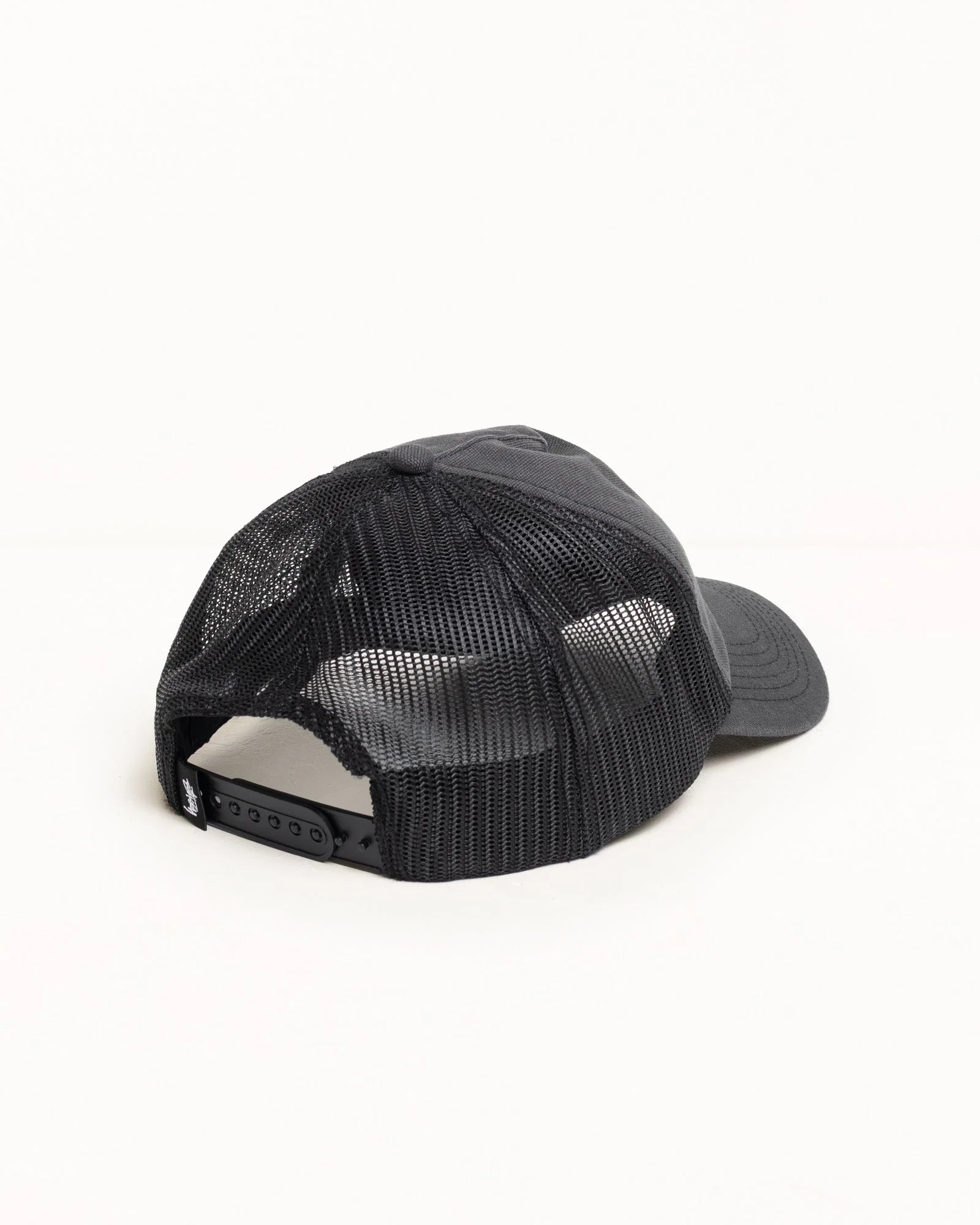 HC GHOST LOGO TRUCKER - Image 3