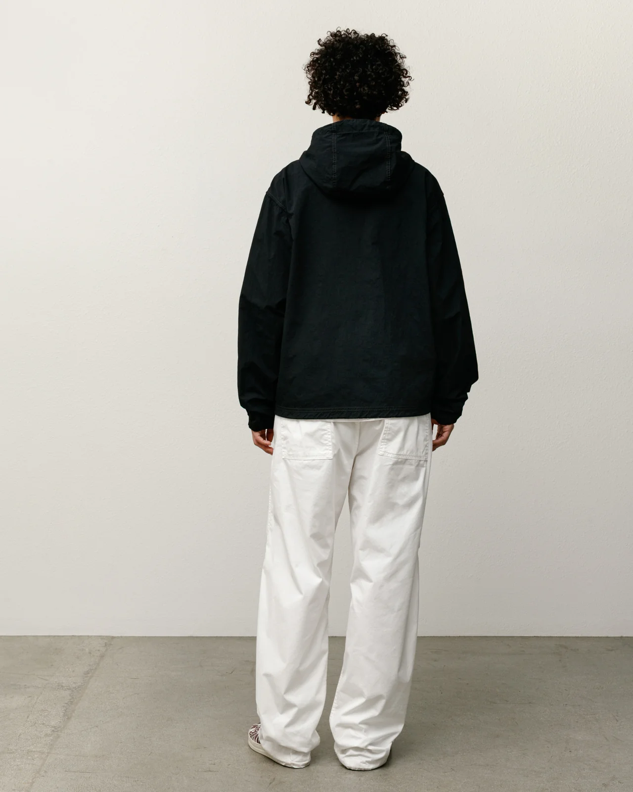 LIGHTWEIGHT HOODED JACKET - Image 5