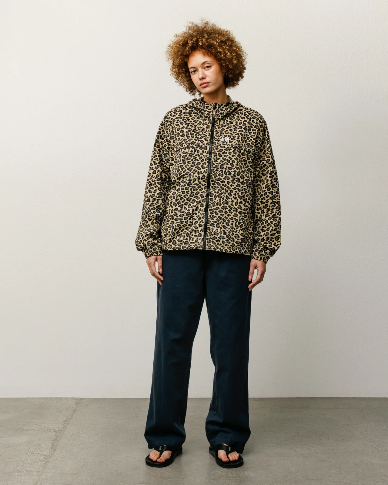 LIGHTWEIGHT HOODED JACKET - Image 3