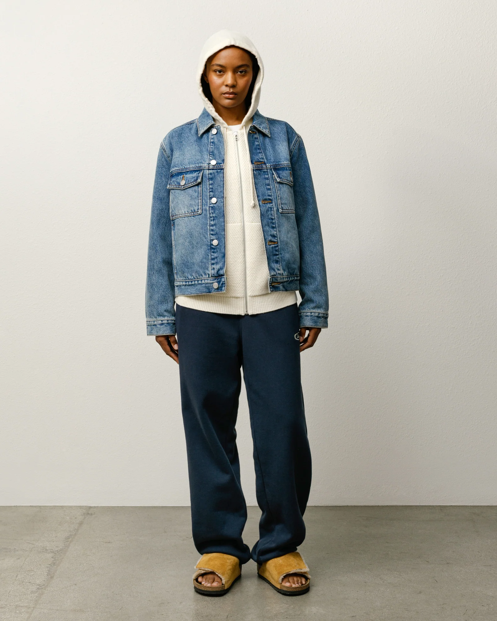 LINED DENIM TRUCKER - Image 3