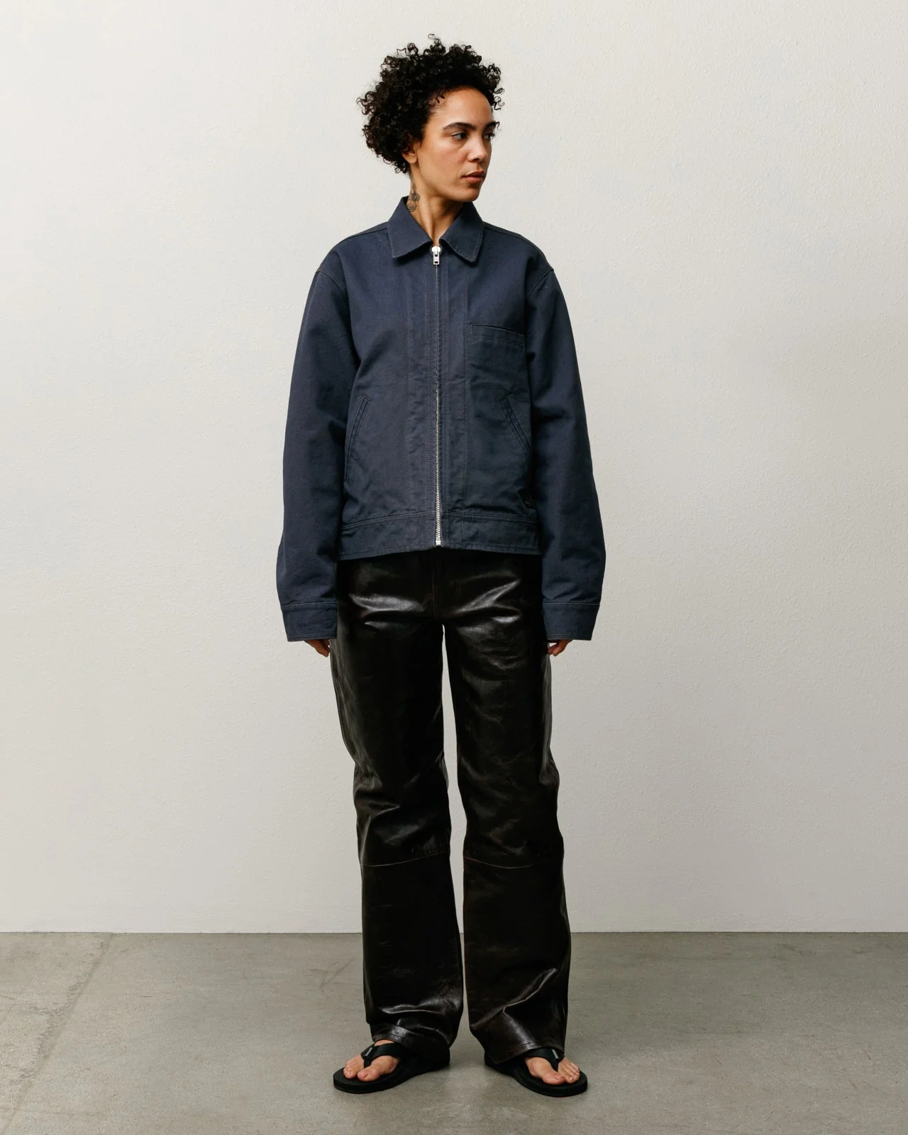 NEW CLASSIC JEANS LEATHER - Image 4