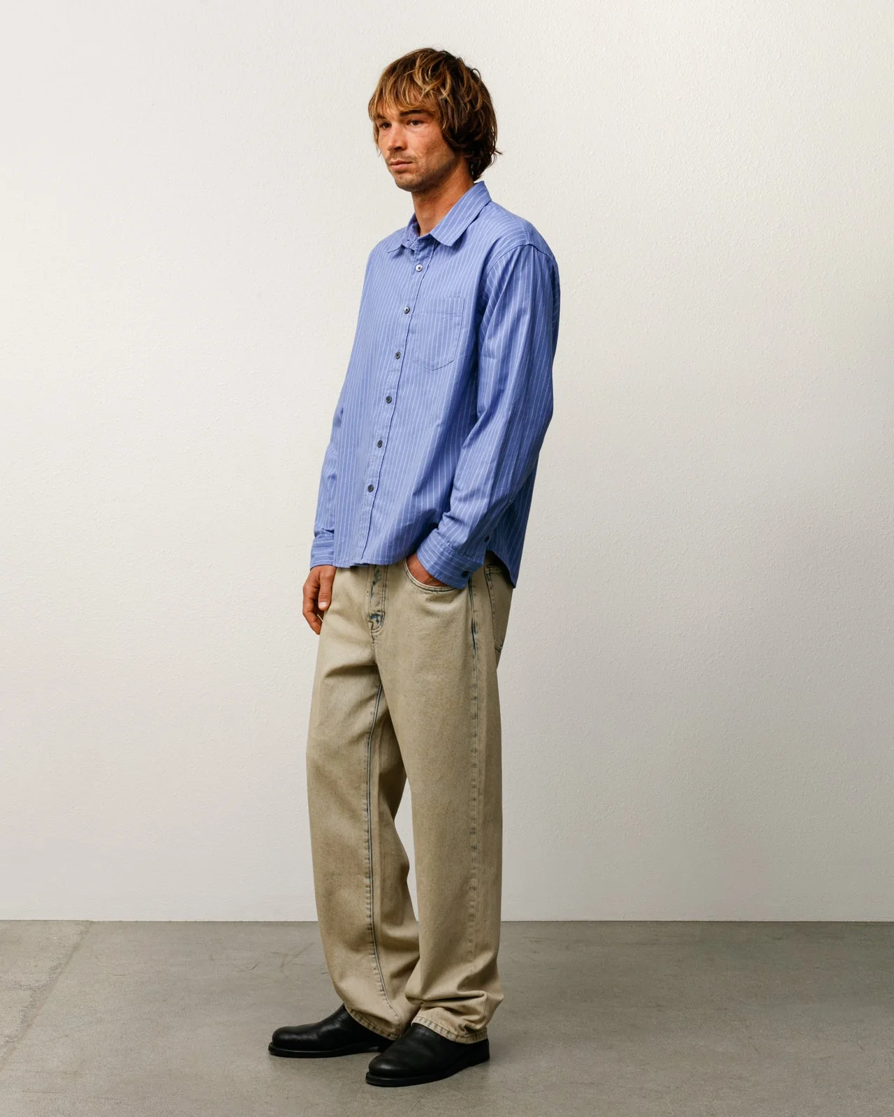 NEW CLASSIC JEANS RESIN DENIM - Image 2