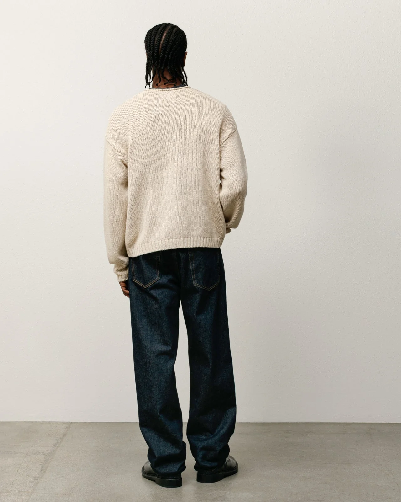 ROLL V NECK SWEATER - Image 2