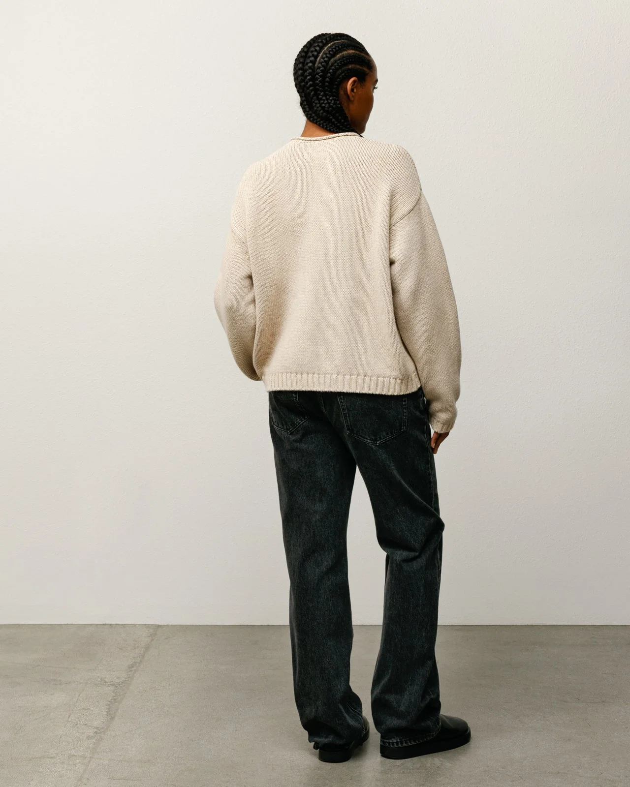 ROLL V NECK SWEATER - Image 5