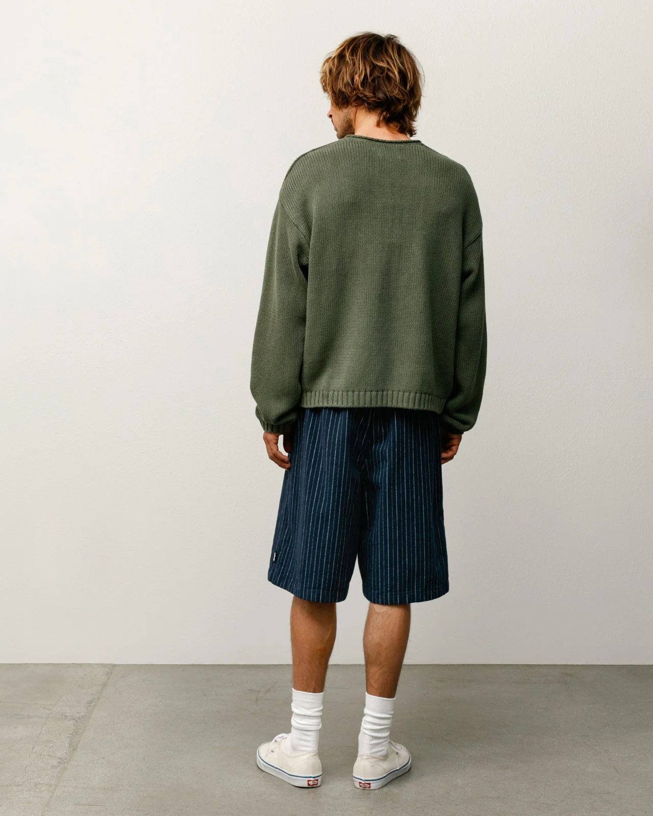 ROLL V NECK SWEATER - Image 2