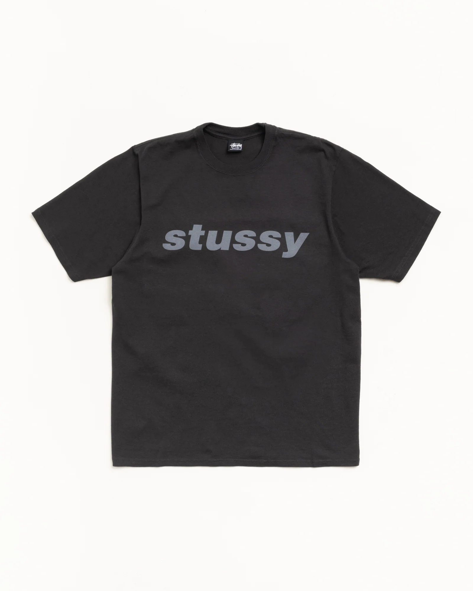 SHARK PIG. DYED TEE