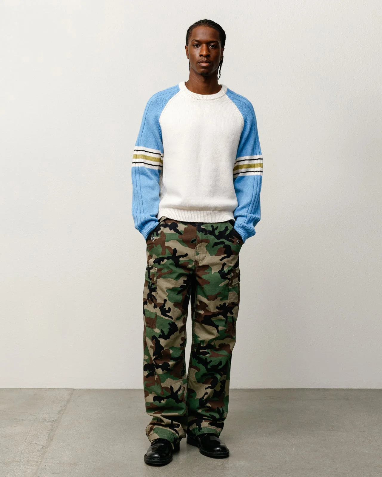 STRIPE RAGLAN CREW