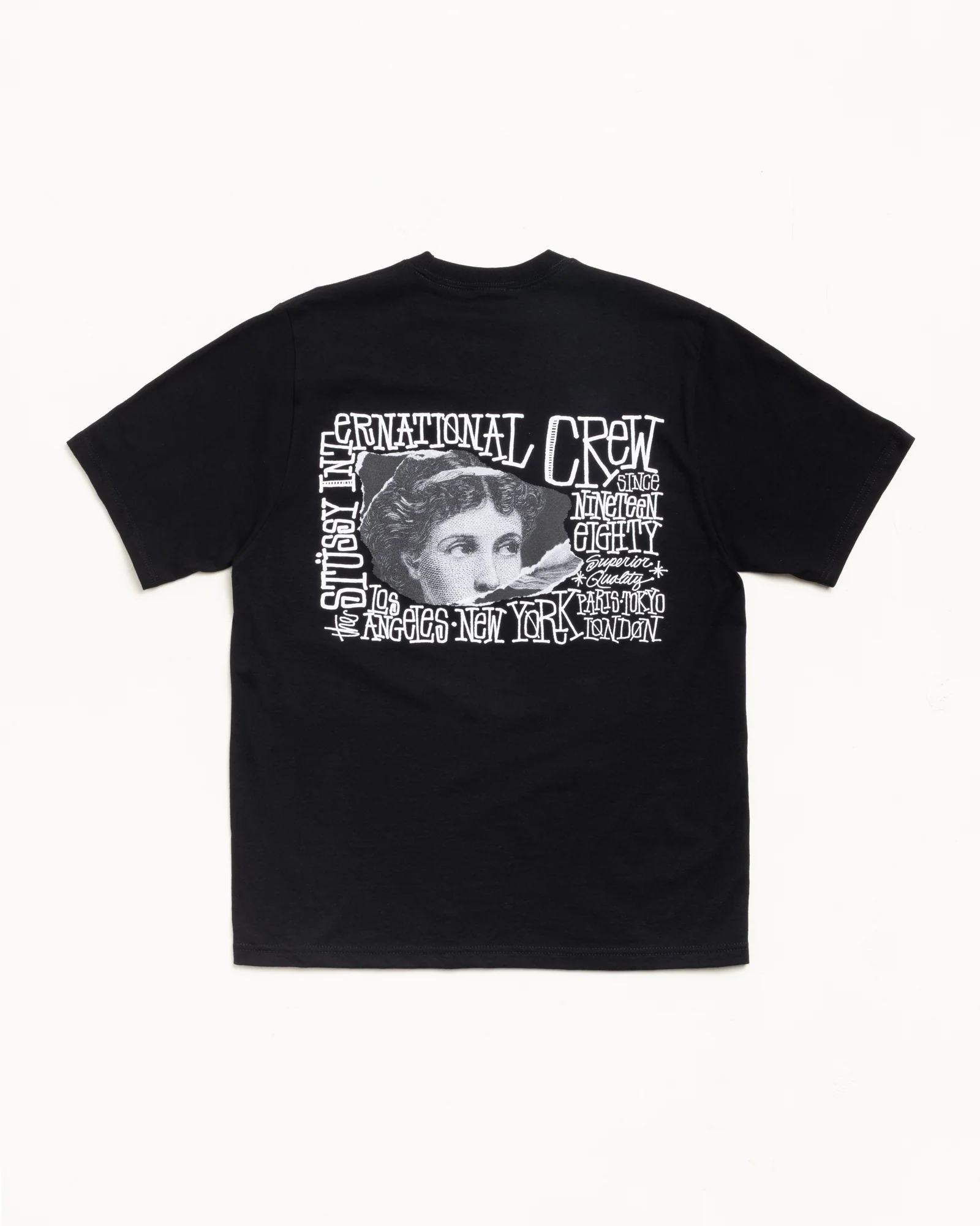 VICTORIA TEE